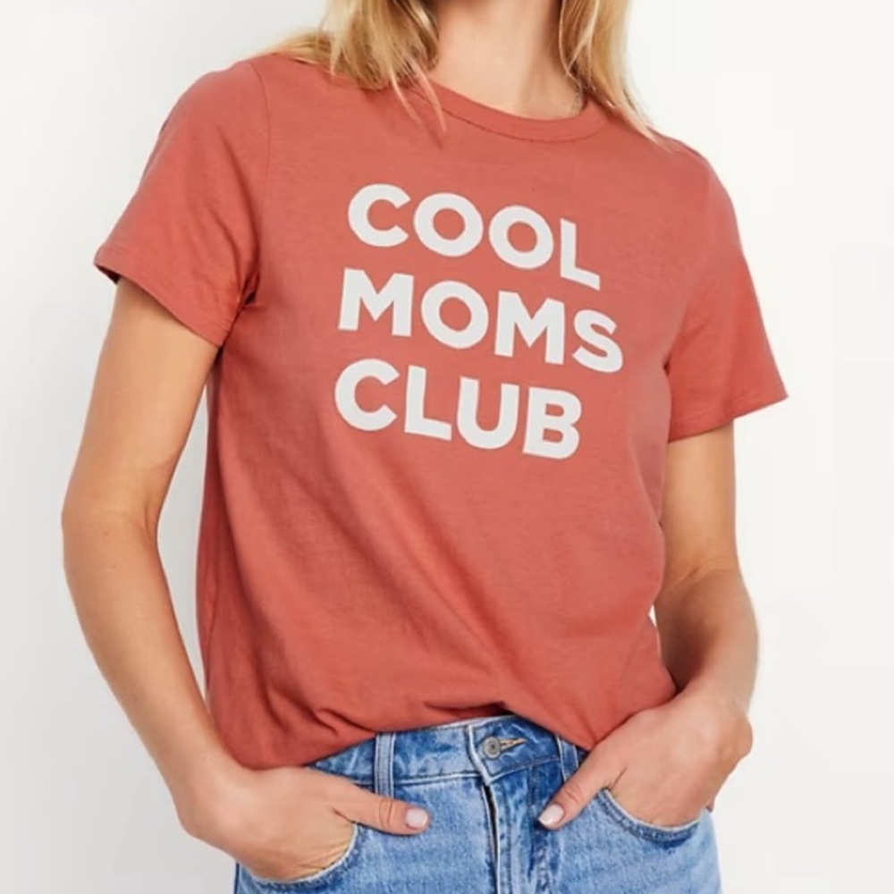 Old Navy ‘Cool Moms Club’ Everywear Casual Top